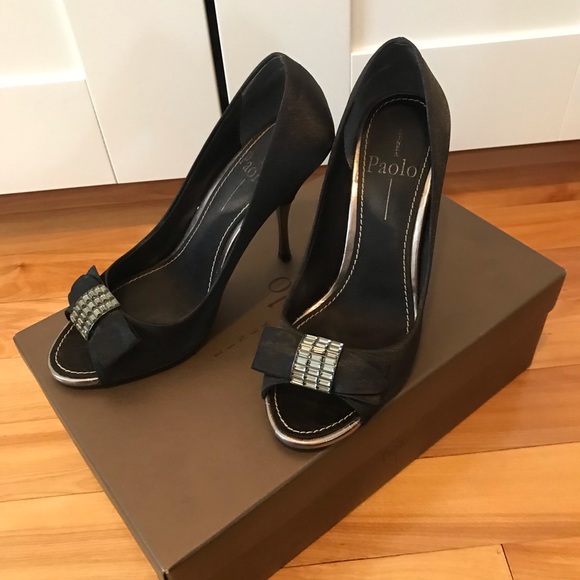 Paolo Pumps - Picture 2 of 3